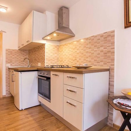 Apartment Premsai 罗维尼 外观 照片