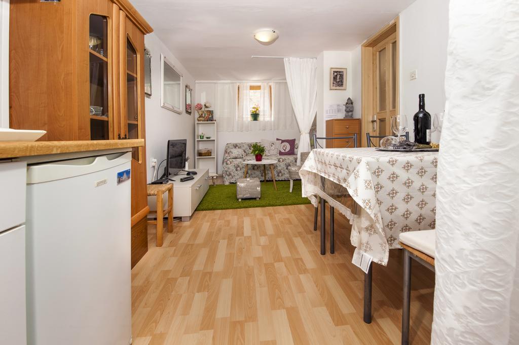 Apartment Premsai 罗维尼 外观 照片